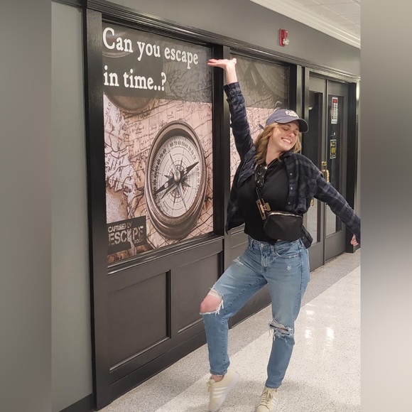 Meet your Posher, Cora - Picture 4 of 8